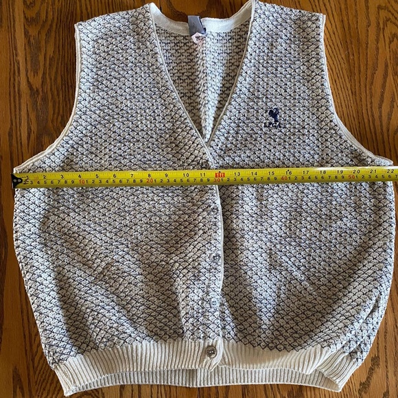 Vintage sweater vest - Picture 7 of 10